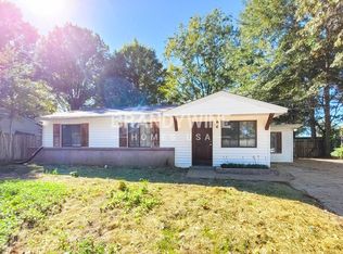 327 Homeville Rd, Collierville, TN 38017