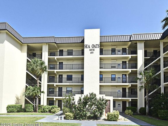 2nd image of 4570 Ocean Beach Blvd #212