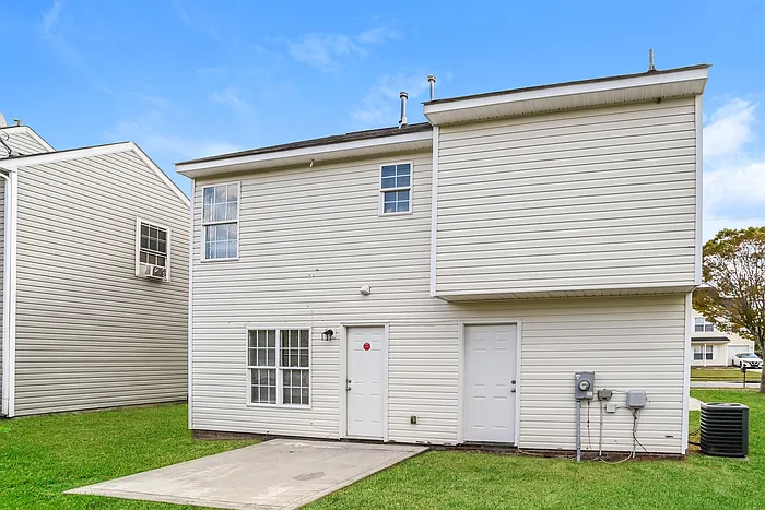 11833 Aubreywood Dr — Photo 12