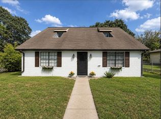1001 Clearspring Dr, Brenham, TX 77833