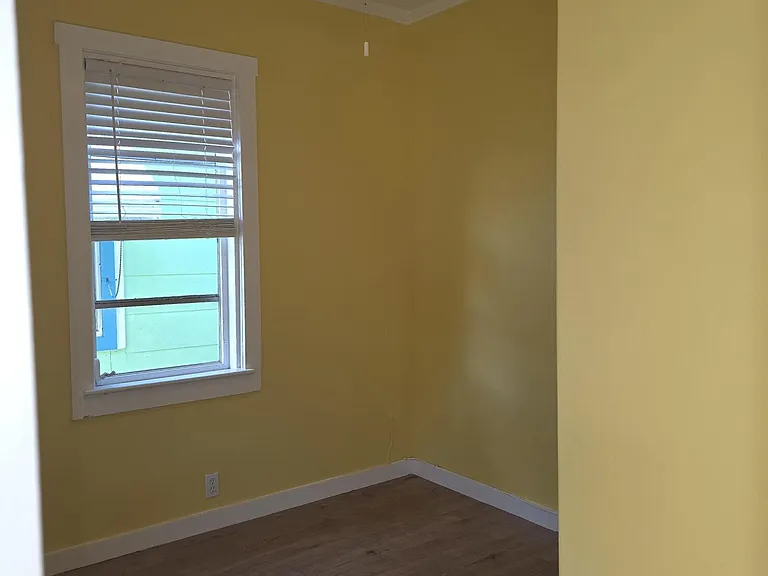 329 S M St — Photo 4