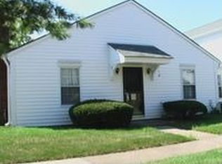 5909 Deerwood Ct, Indianapolis, IN