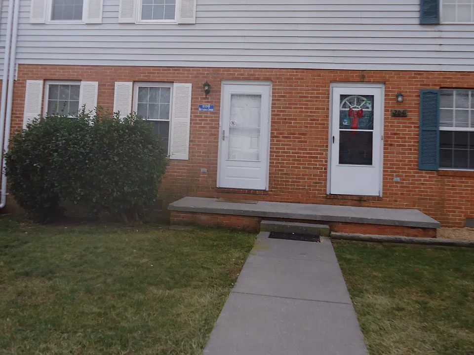 206 Nottoway Dr
