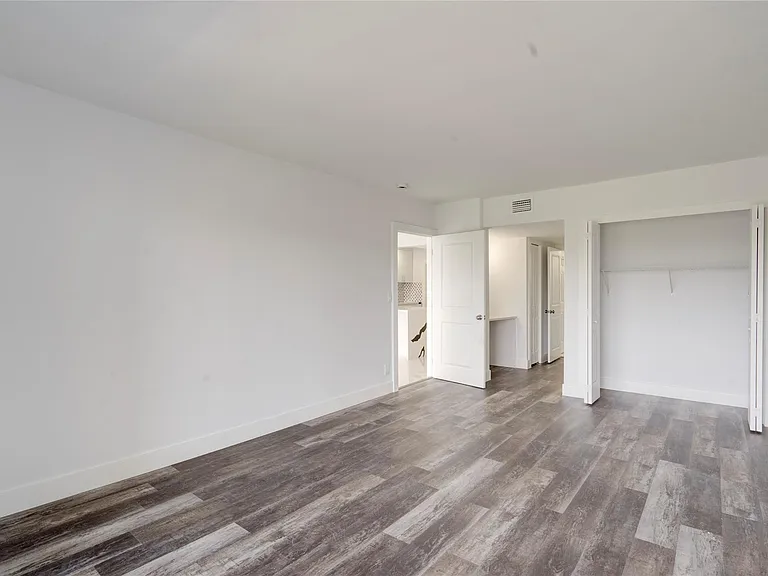 3050 N Palm Aire Dr #505 — Photo 31
