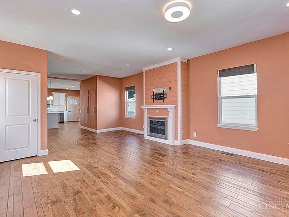 5th image of 3507 Cardiff Ave