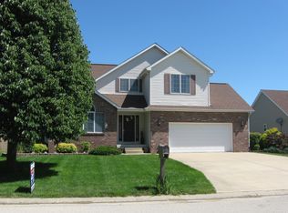 50 View Cir, Oreana, IL 62554