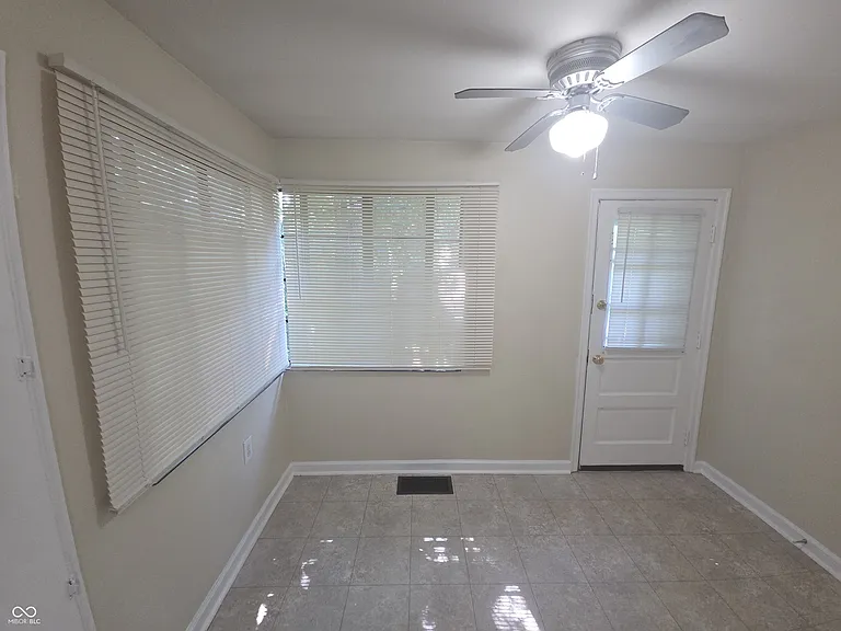 67 W Westfield Blvd — Photo 12