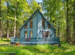 1113 Wiconisco Dr, Pocono Lake, PA 18347