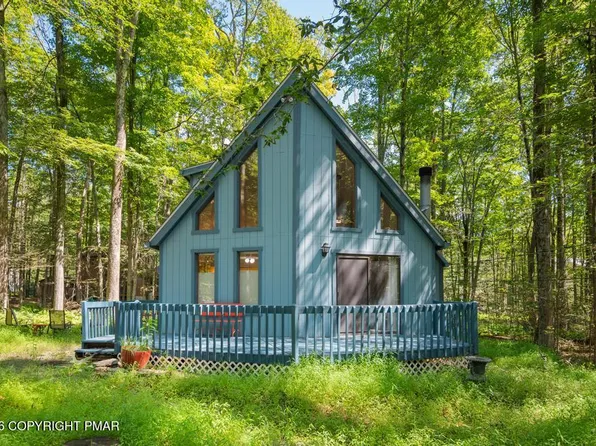 1113 Wiconisco Dr, Pocono Lake, PA 18347
