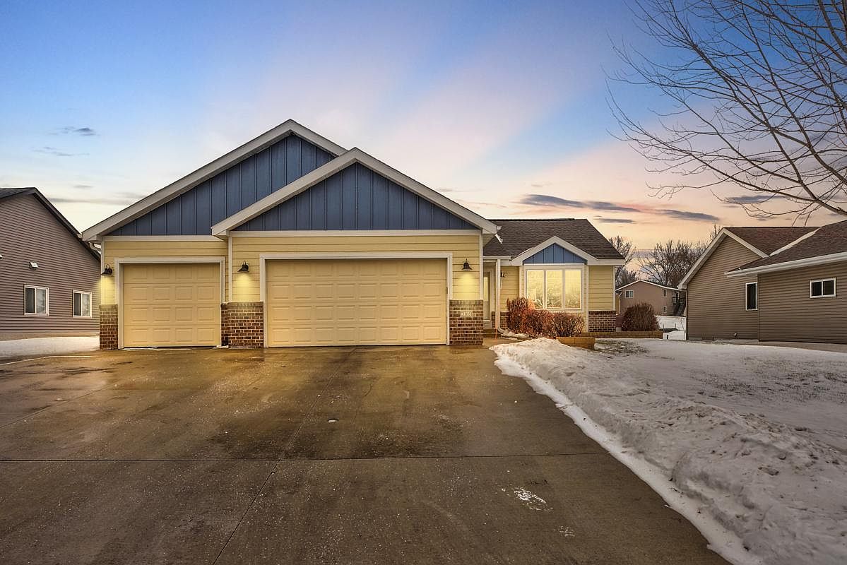 3105 8th Ave NW, Faribault, MN 55021 Zillow