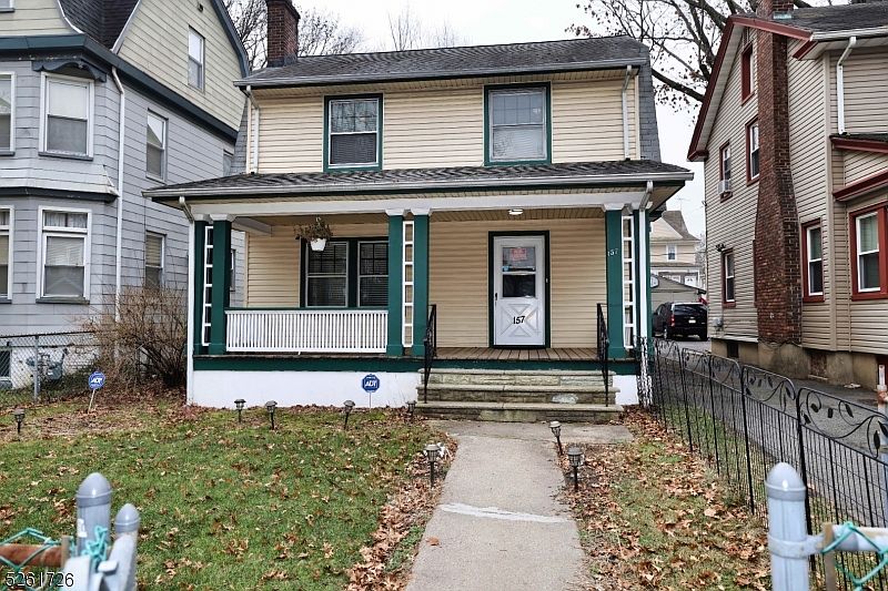 1st image of 157 4Th Ave