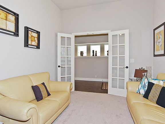 5th image of 1370 Litchfield Ln