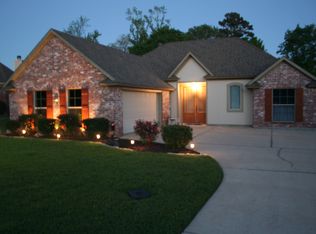 706 Fox Nest Cir, Haughton, LA 71037