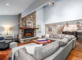 550 Barrack Hill Rd, Ridgefield, CT 06877