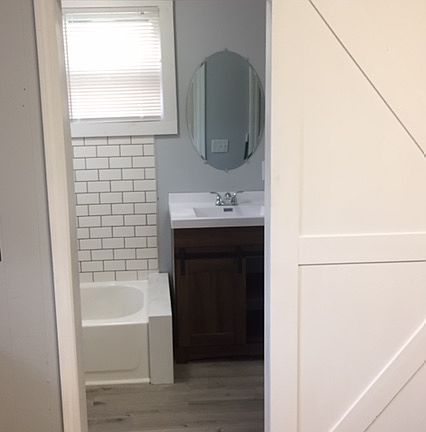 4th image of 811 Litchfield St
