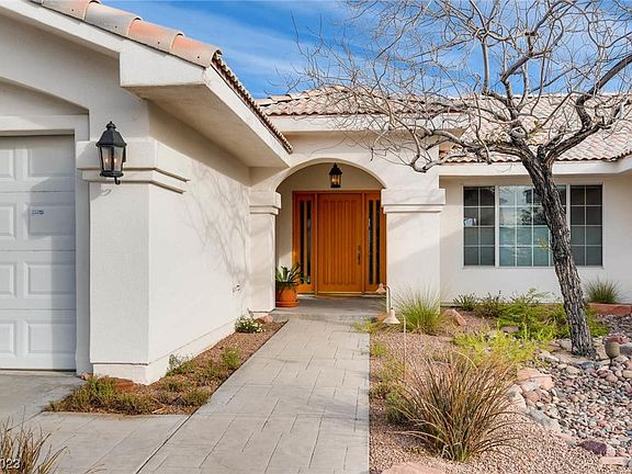4th image of 4785 N Grand Canyon Dr