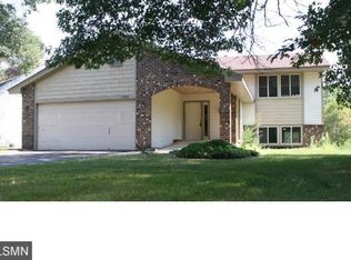 1542 105th Ln NW, Coon Rapids, MN 55433