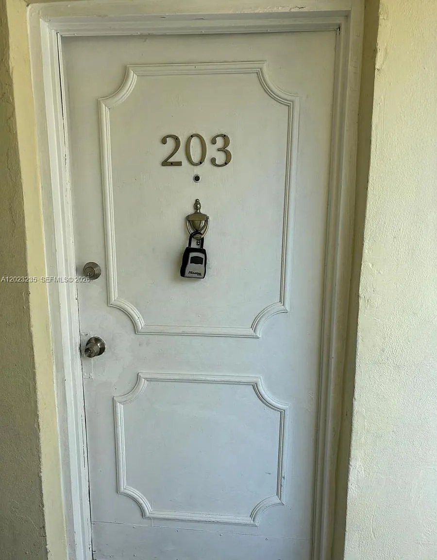 3050 S Dixie Hwy — Photo 1