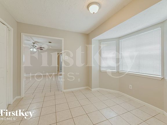 5th image of 2506 Rambling Brook Dr