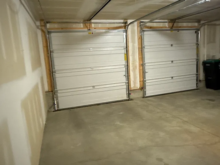 garage 2 car