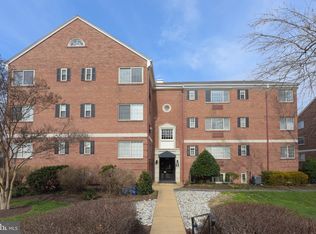 820 A S Washington St #D, Alexandria, VA 22314