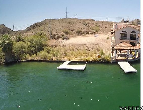 1st image of 8520 Riverside Dr