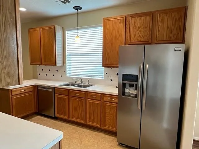2910 Blue Dawn Dr — Photo 5
