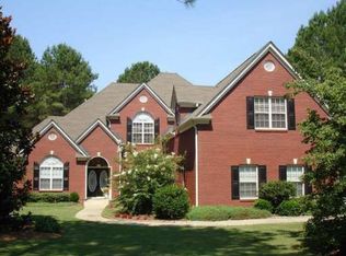 180 Gristmill Dr, Fayetteville, GA 30215