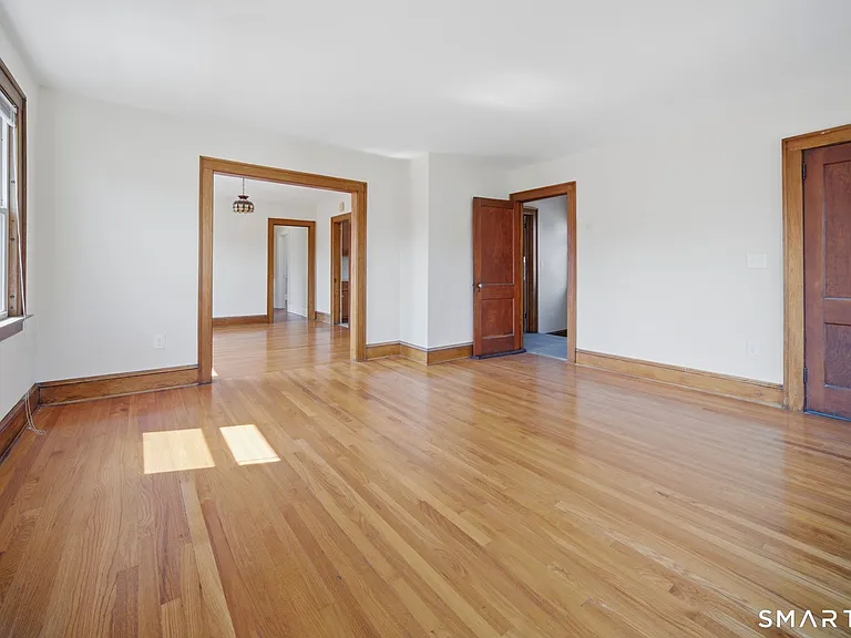 99 Thomas St — Photo 11