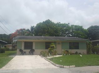 2707 Booker St, Fort Pierce, FL 34947