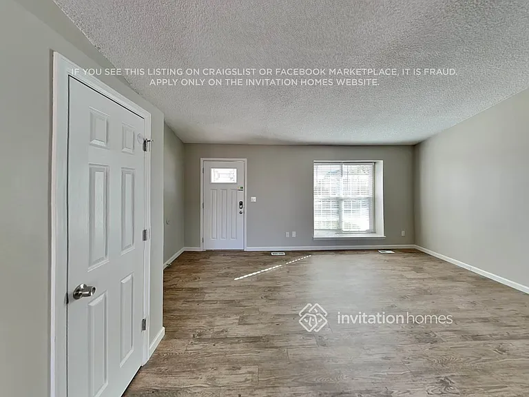 5829 S Perth Pl — Photo 5