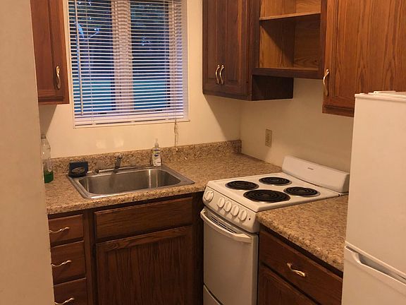 2nd image of 9301 1st St APT 2