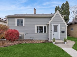 2935 Vernon Ave, Brookfield, IL 60513