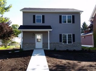 606 3rd Ave, Sterling, IL 61081