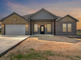 4520 County Road 307, Grandview, TX 76050