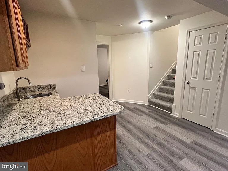 10528 Catalina Pl — Photo 14