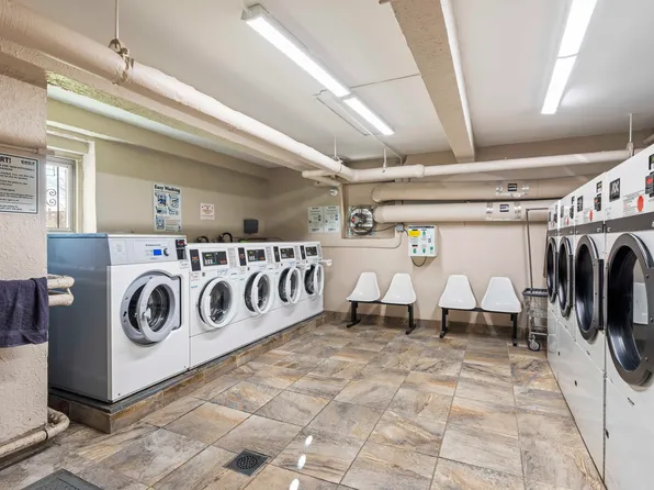 243 Mcdonald Avenue image 11 of 16