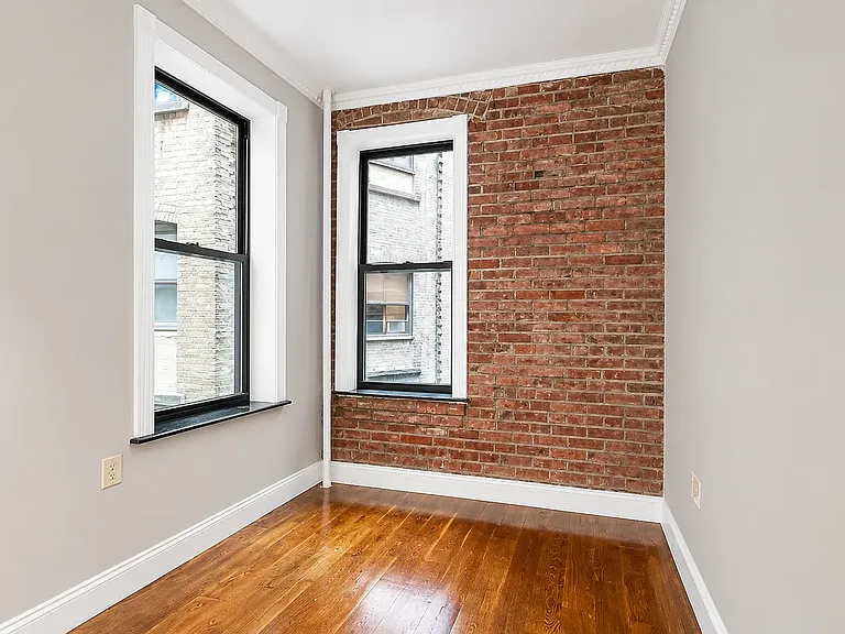60 Avenue B #2C — Photo 2