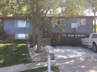 1111 Hillside Ter, Bismarck, ND 58501