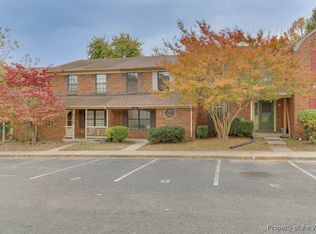 357 Circuit Ln APT D, Newport News, VA 23608