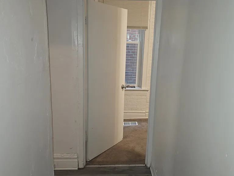 2910 S Compton Ave #1RST — Photo 6