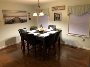 22 Riverside St, Danvers, MA 01923