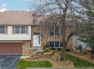 9971 Cambridge Dr, Mokena, IL 60448