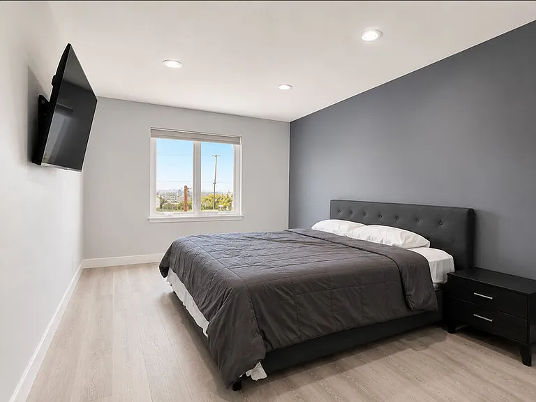1250 S Westgate Ave #302 — Photo 12