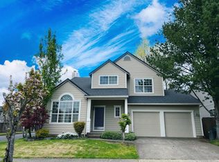 15423 SE Kensington Dr, Clackamas, OR 97015