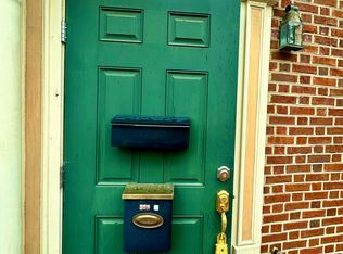 328 High St #2A, Burlington, NJ 08016