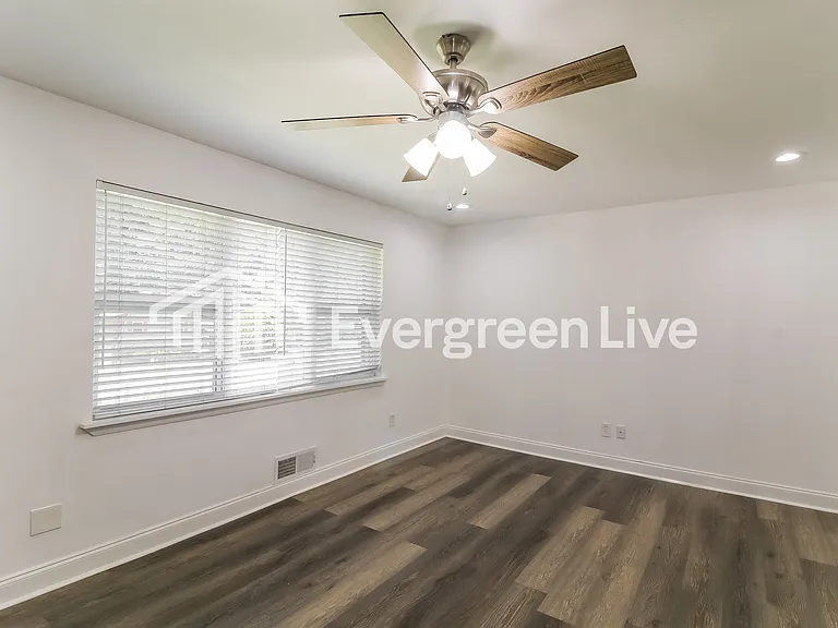 7443 Mockingbird Trl — Photo 9