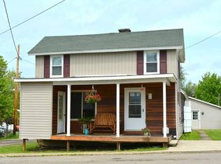 6 Ellison St, Clarendon, PA 16313