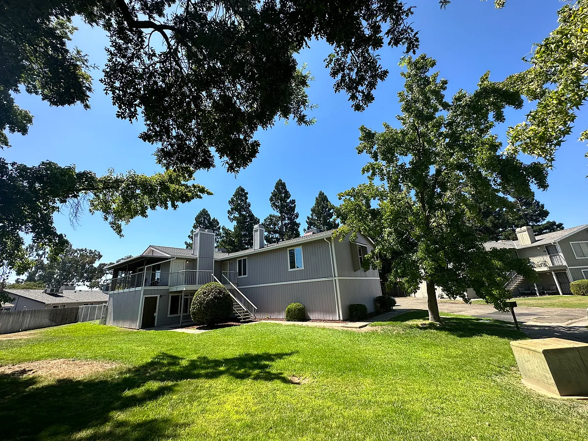Building Photo - 8954 Rancho Grande Ct