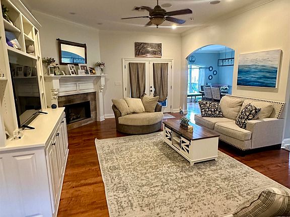 3rd image of 337 Terra Cane Dr